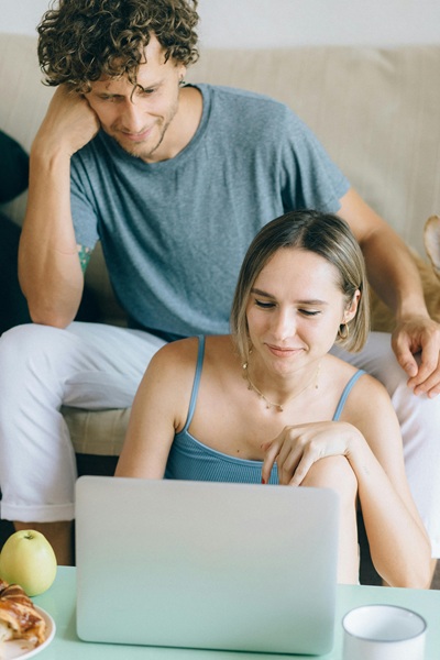 Man lady free broadband